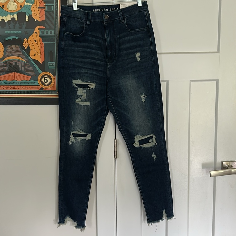 AE - Curvy Highest Rise Jegging 


NWT

Size 12